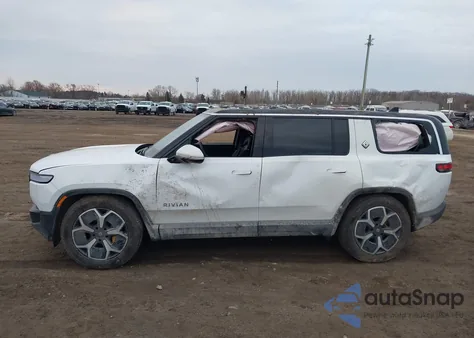 2024 Rivian R1S Adventure Quad Motor Large Pack из США, поврежденный, VIN 7PDSGABA4RN039358